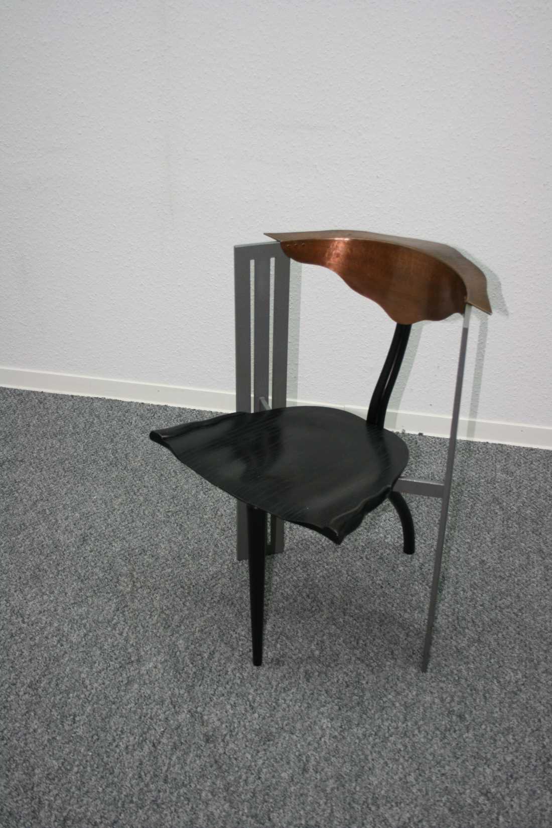 Armlehnstuhl Modell Ota Otanek, Design von Borek Sipek, Entwurf von 1988, für Vitra Design Museum